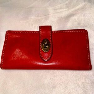 FOSSIL Austin Red Leather Bifold Wallet Slim Turnlock Checkbook card wallet SOFT